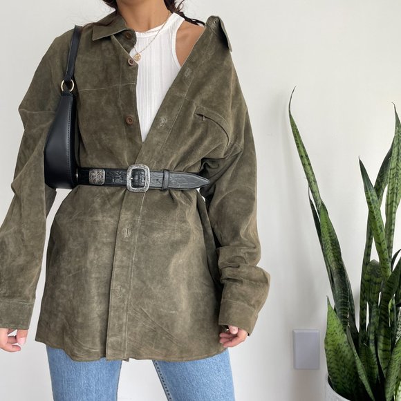 Vintage Jackets & Blazers - Vintage 100% suede leather shirt jacket / shacket in olive green
